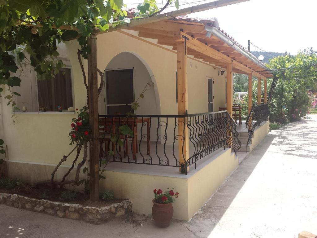 Studios Dimitraki Skala Rachoni  Номер фото
